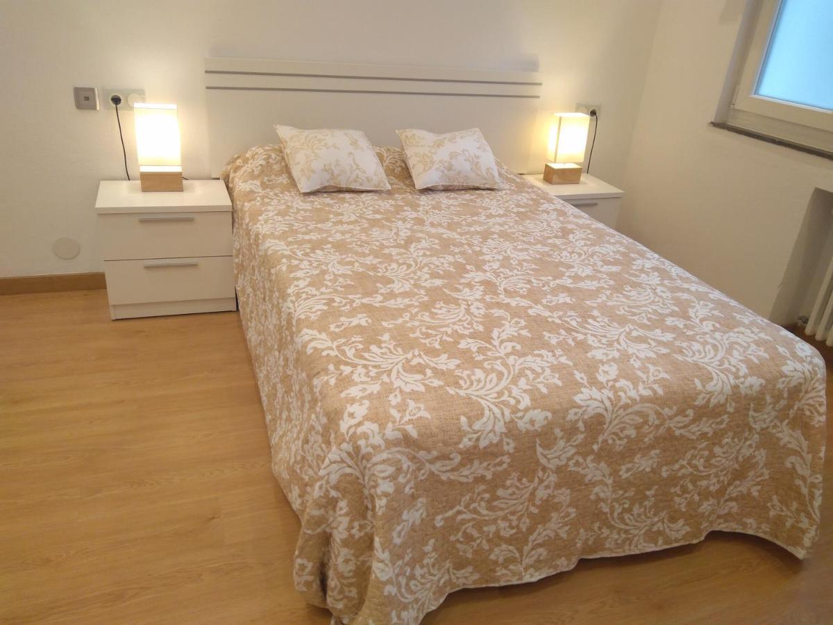 Oviedo Centro-Plaza Longoria Apartment ภายนอก รูปภาพ
